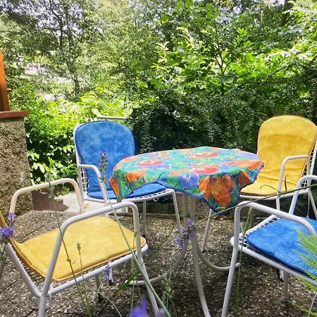 Ferien- Monteurwohnung Neustadtweinstr -bis 4 Pers -zeitvertrag-langaufenthalt Moeglich Neustadt an der Weinstraße