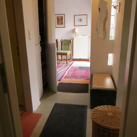 Ferien- Monteurwohnung Neustadtweinstr -bis 4 Pers -zeitvertrag-langaufenthalt Moeglich Neustadt an der Weinstraße