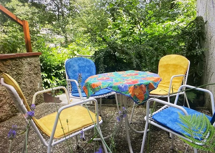 Ferien- Monteurwohnung Neustadtweinstr -bis 4 Pers -zeitvertrag-langaufenthalt Moeglich Neustadt an der Weinstraße